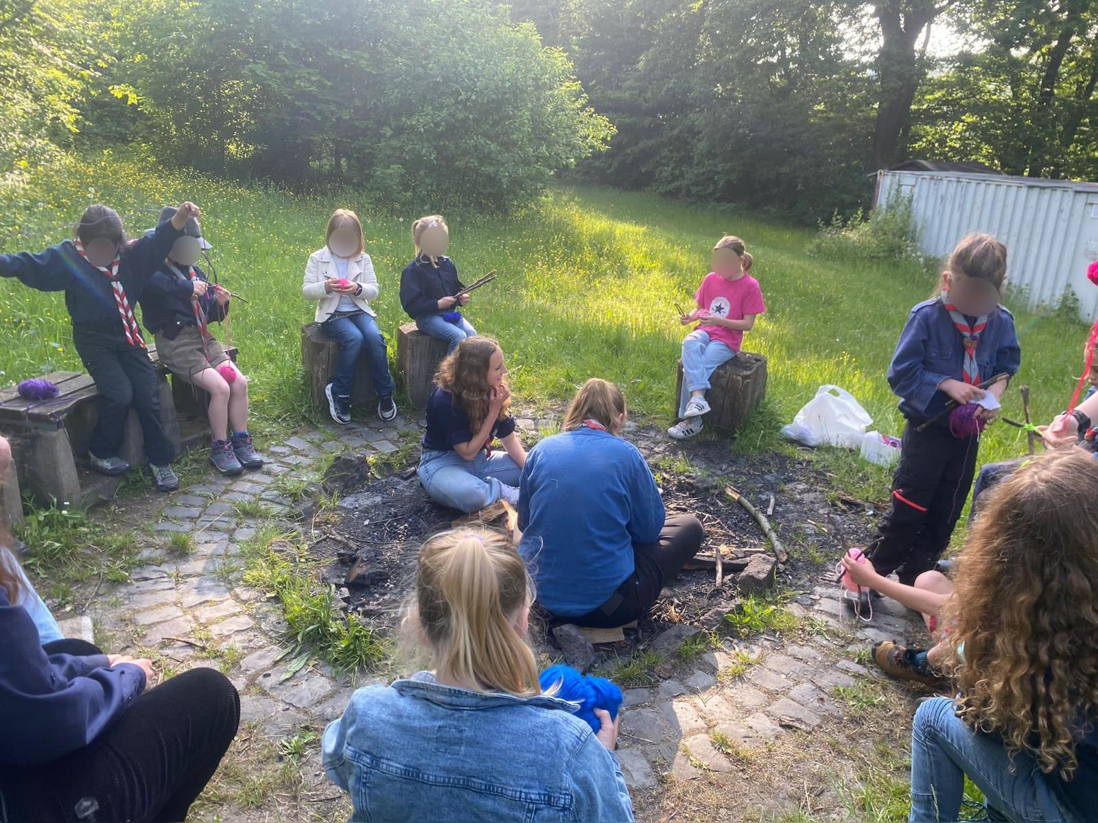 Verdandi Hagheimabend Sitzkreis.jpeg